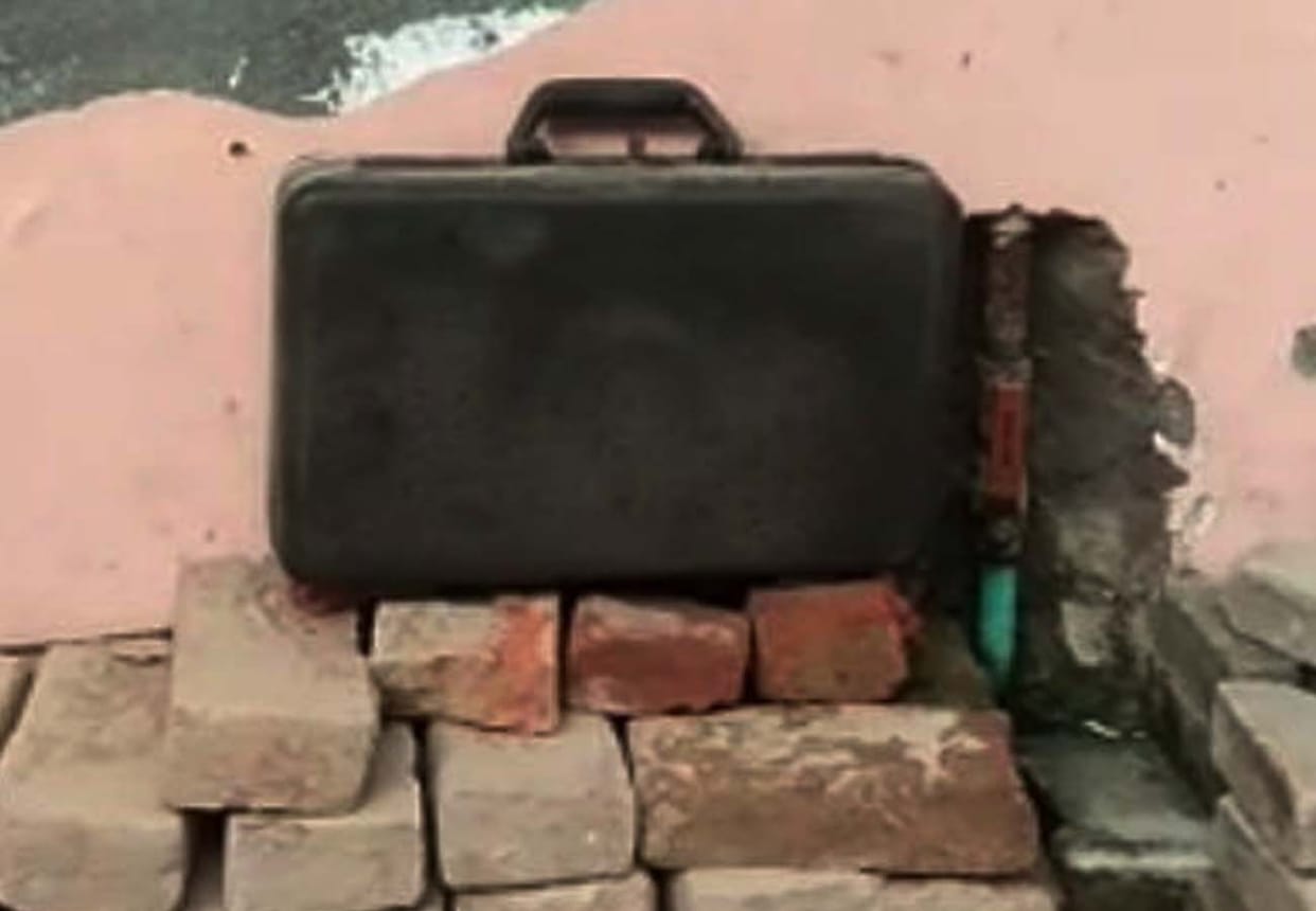 unclaimed attache found near ganesh pandal in kanpur city