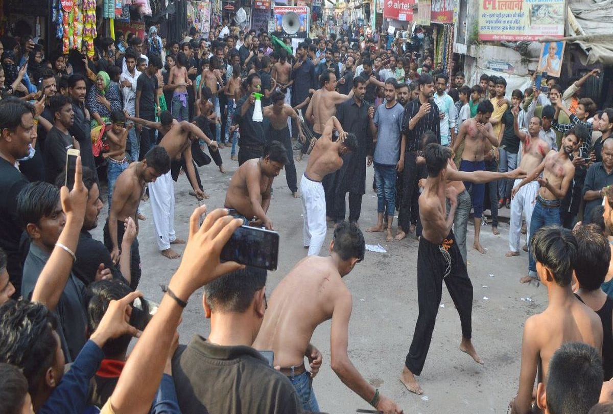 Muharram Historical Pholon ka Tazia Procession In Agra