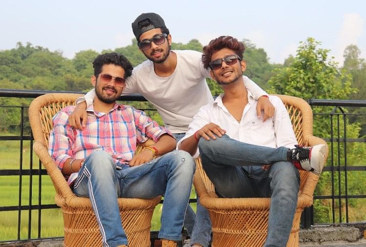 इंजीनियरिंग के बाद नौकरी नहीं, लोगों को हंसाते हैं कांगड़ा ब्वॉयज - Shimla  News: Kangra Boys Youtube Channel Gets Popular For Comedy - Amar Ujala  Hindi News Live