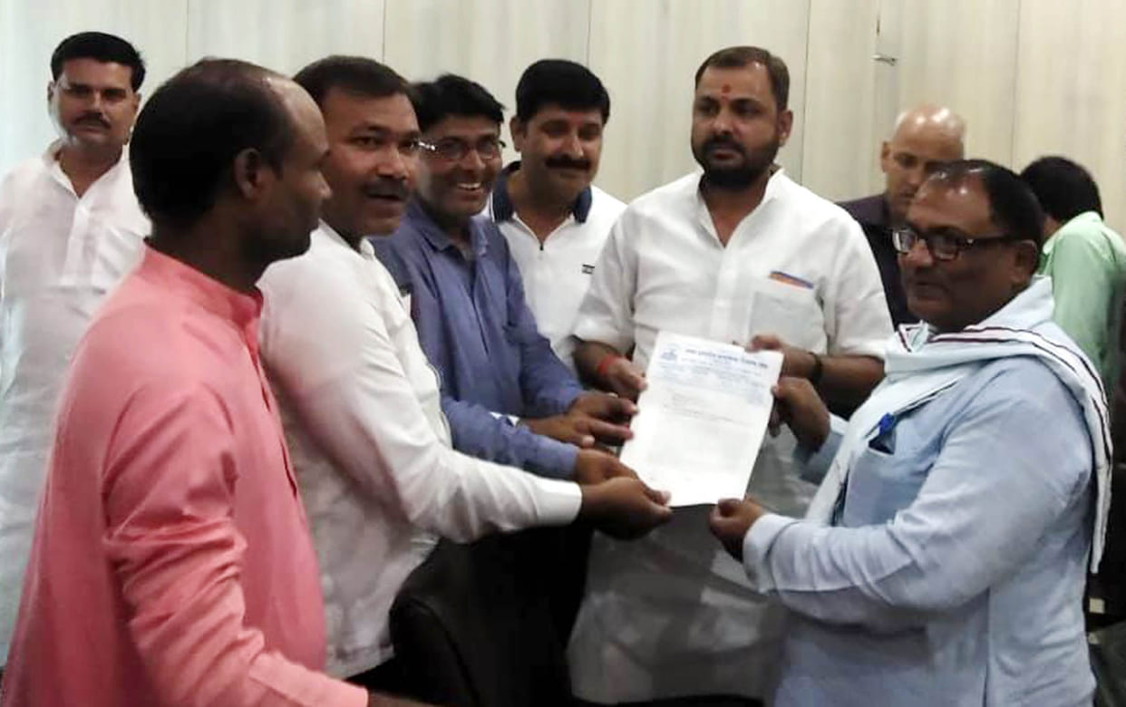 Teachers' Union submitted a memorandum on the second day as well