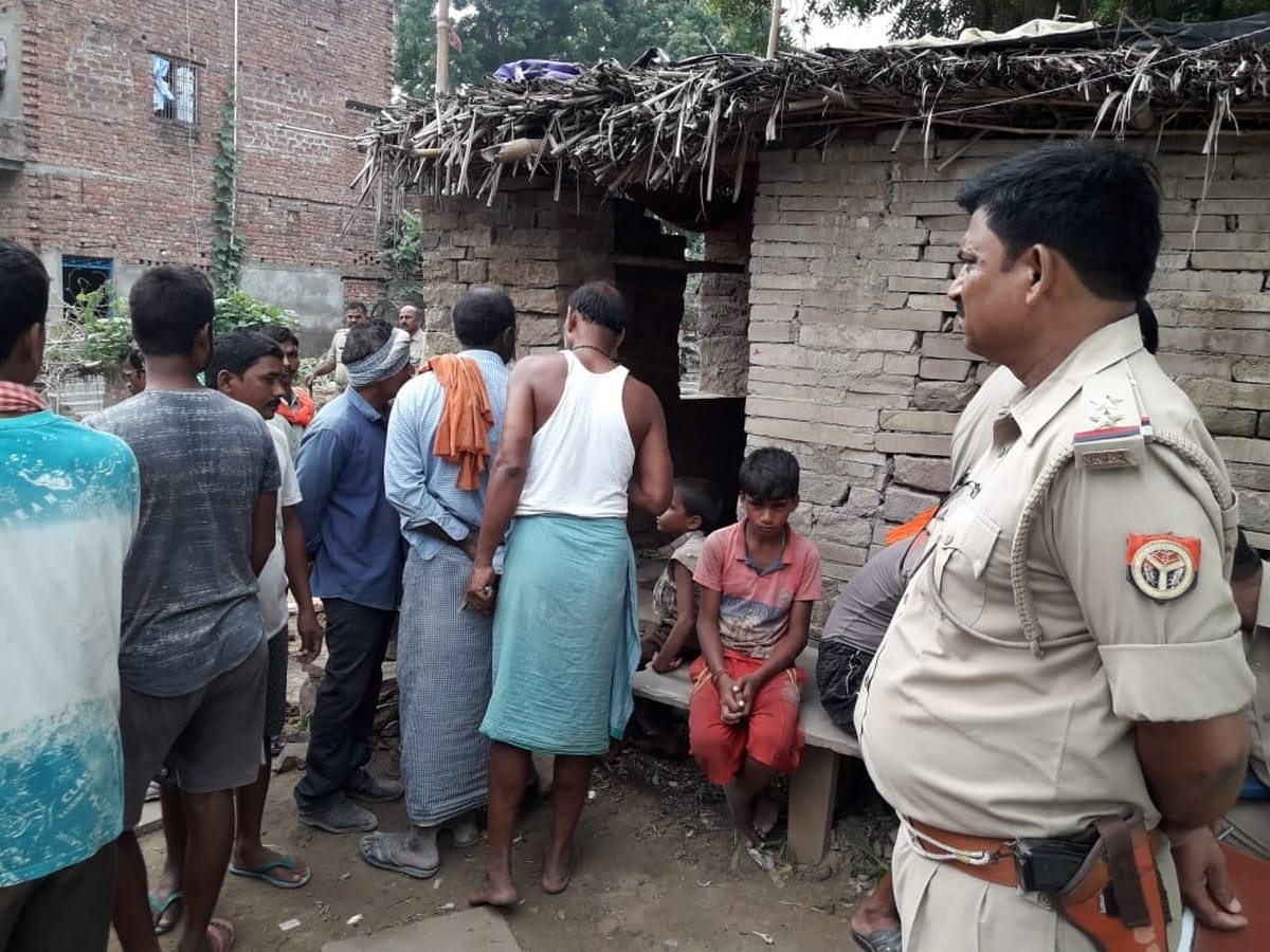 man died attack by weapons in morning ahraura mirzapur