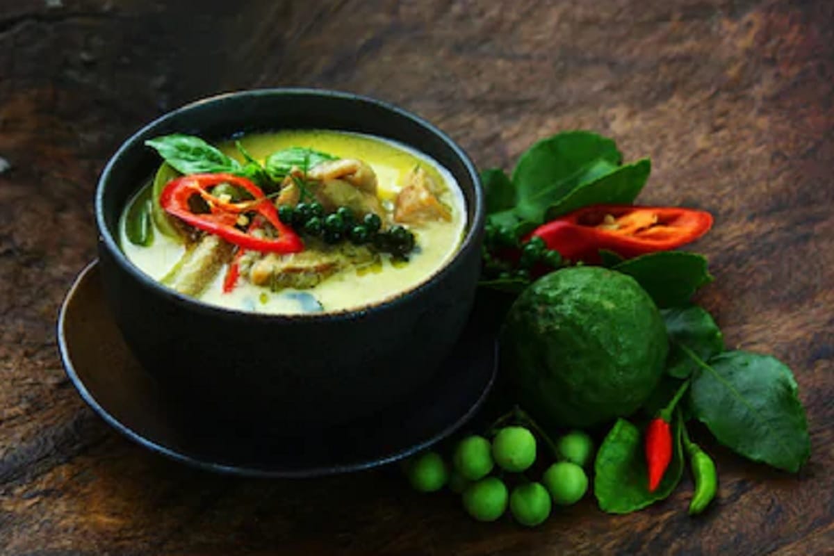 how to make in home easy thai green curry