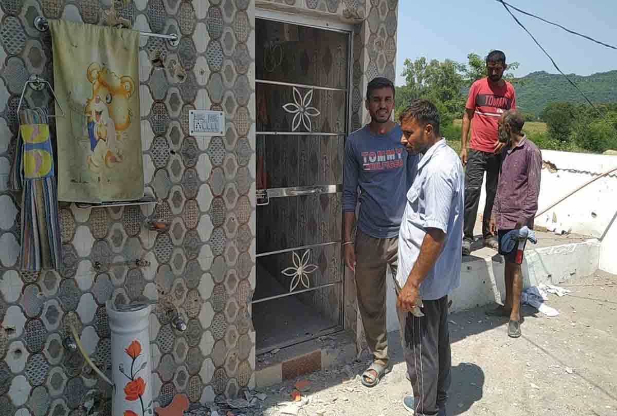 Pakistani army is targeting residential areas, ceaseefire violation by pakistan, jammu kashmir news