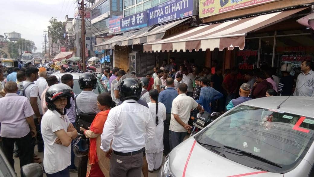 motor vehicles act 2019 fear of expensive invoice in people photos