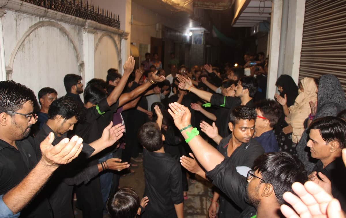 Meerut: To save Din-e-Islam muslims Martyred in Karbala