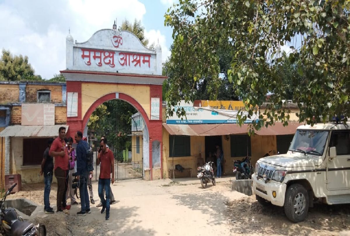Swami Chinmayananda case SIT reaches SS Law college to reopen sealed hostel room