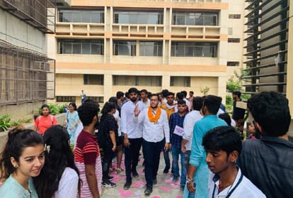 DUSU Election 2019 abvp allegedly attacks nsui president candidate ankit bharti