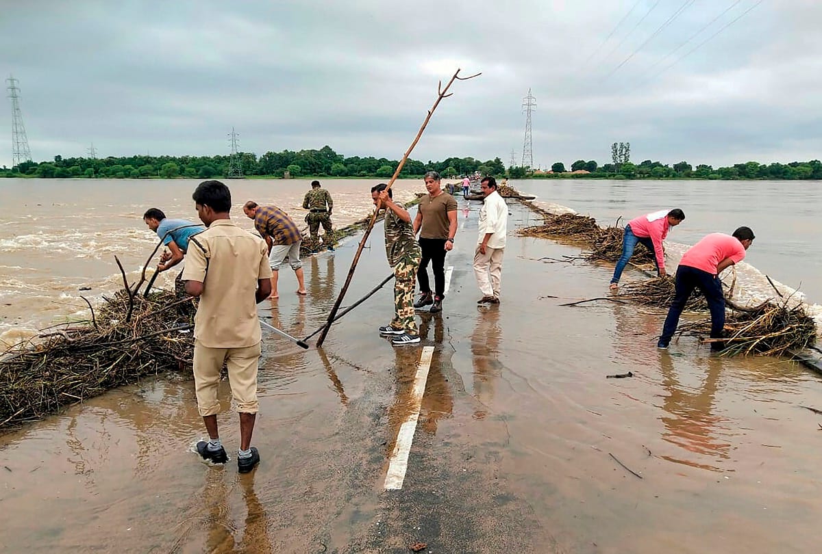 Mass life in Madhya Pradesh, Maharashtra and Andhra due to heavy rain, see in pictures