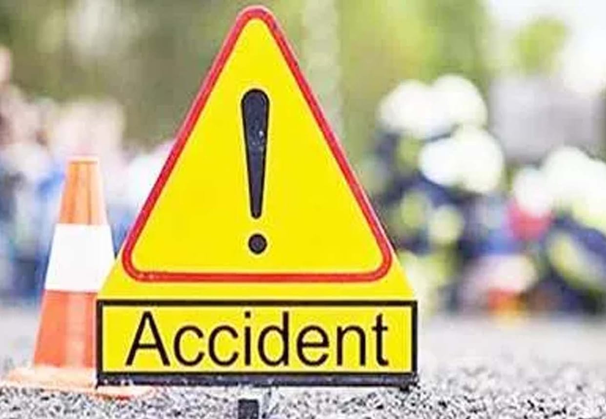 road accident in chitrakoot, woman died