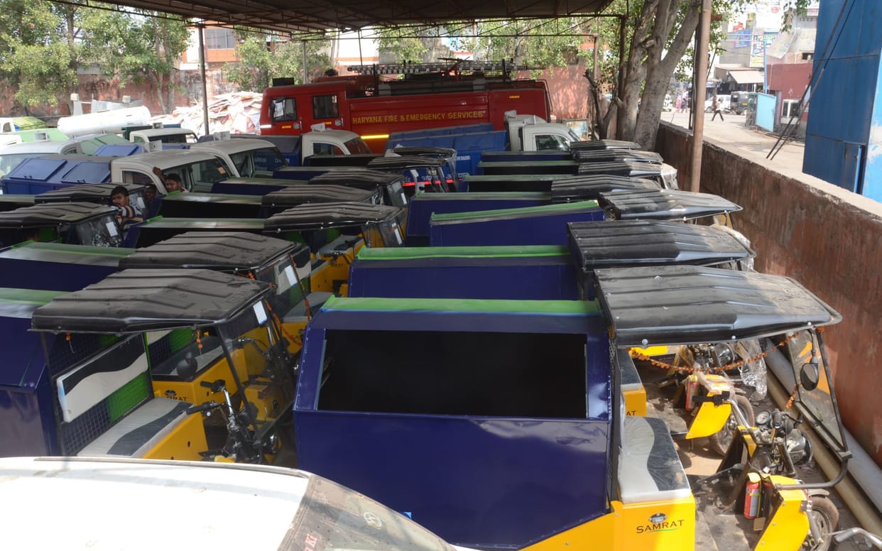 E-Roksha Will colect Carveg in Charkhi Dadari