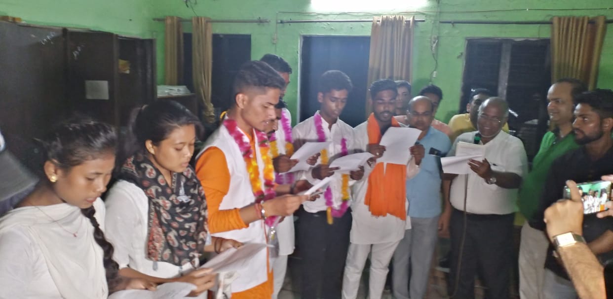 In Khatima, ABVP-backed Sumit hoisted the post of President