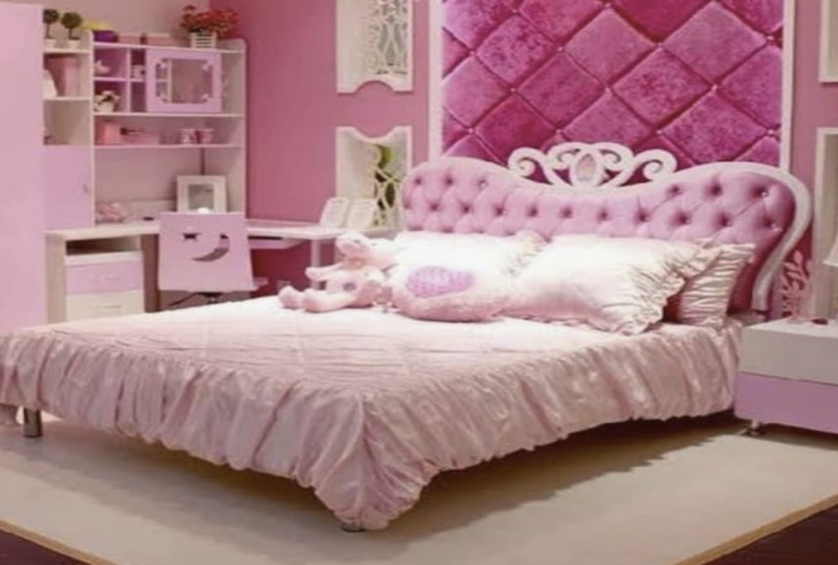 according to vastu shastra apply these colour in home