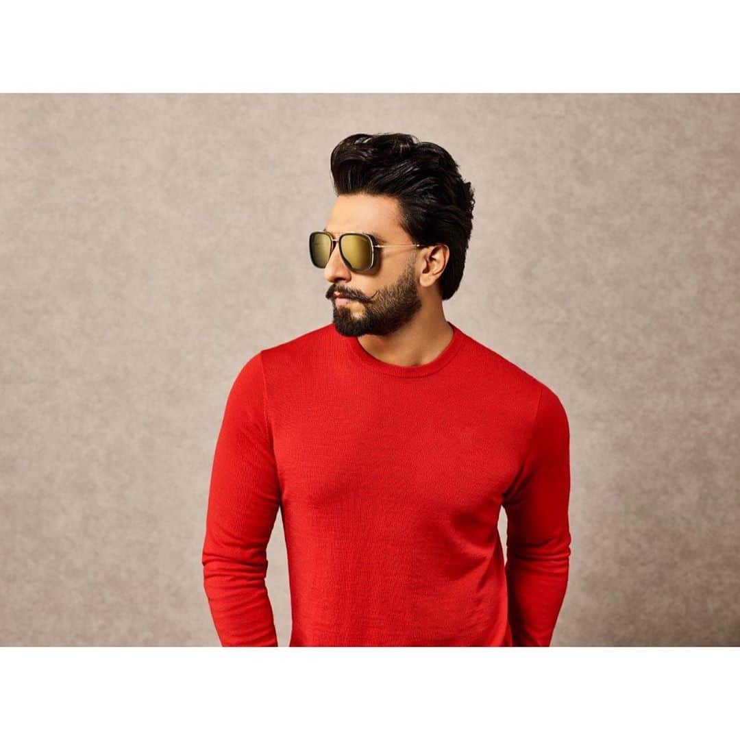 Sonu Sood Ranveer Singh Neil Nitin Mukesh Nikitin Dheer Rahul Dev Riteish Deshmukh Saif Ali Khan Sanjay Dutt Ronit Roy and Freddy Daruwala has play villain role in film