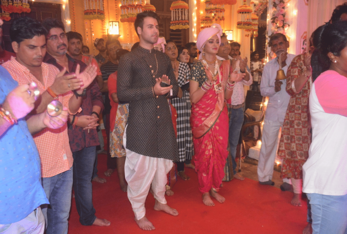 Ye Rishte Hain Pyaar Ke star cast and producer Rajan Shahi did Ganpati Visarjan