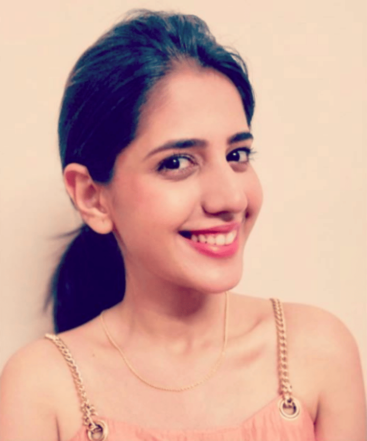 simran pareenja faints on sets of serial isharon isharon mein
