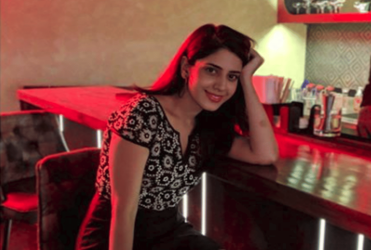 simran pareenja faints on sets of serial isharon isharon mein