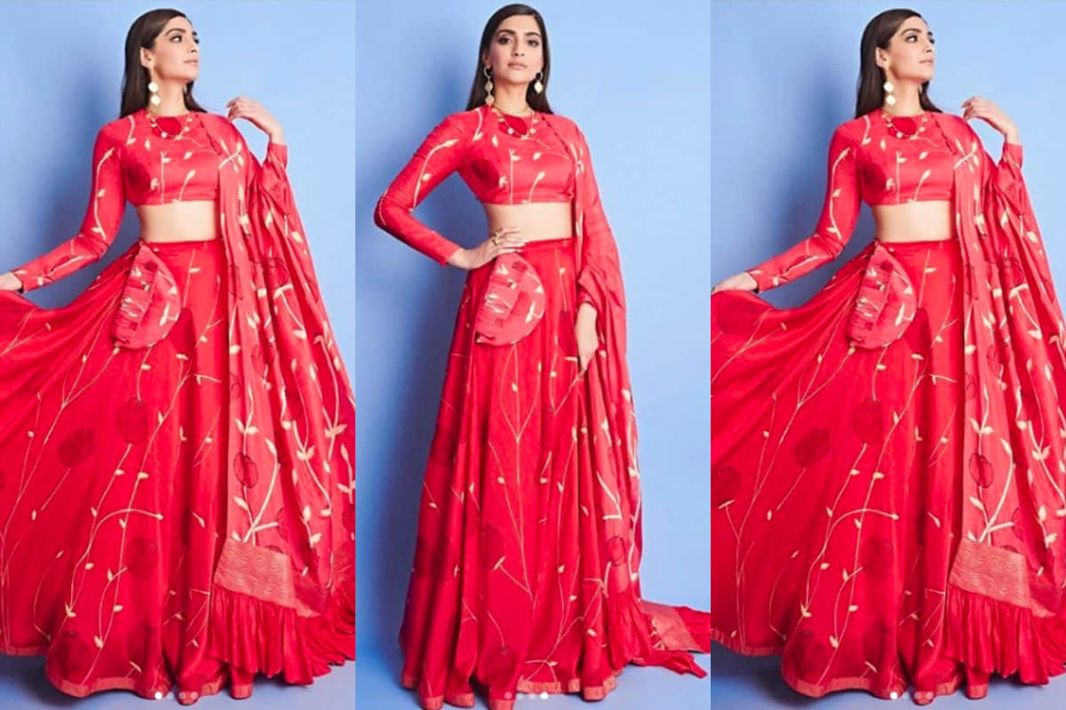 sonam kapoor new saree look for the zoya factor promotion is stunning