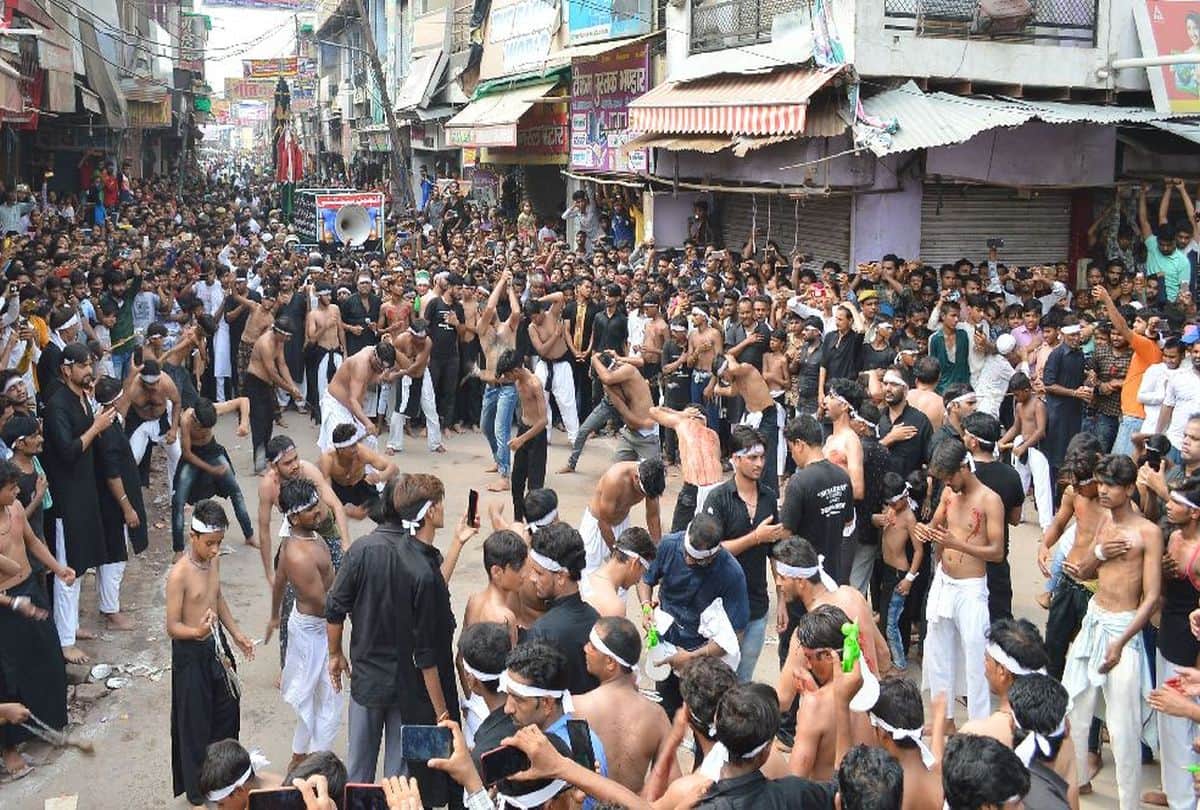 tazia supurd e khak in karbala Agra News in Hindi