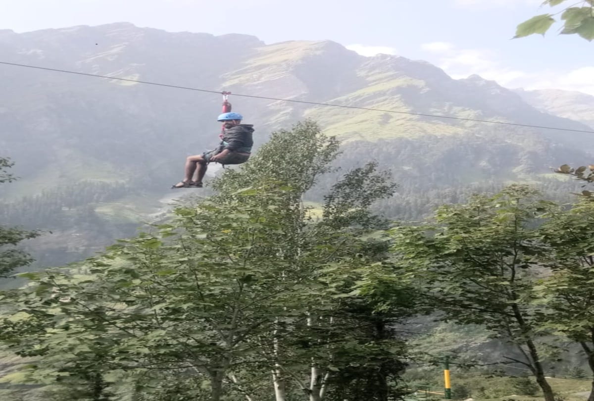 India's highest Zip line track in manali himachal, journey will be full of adventure