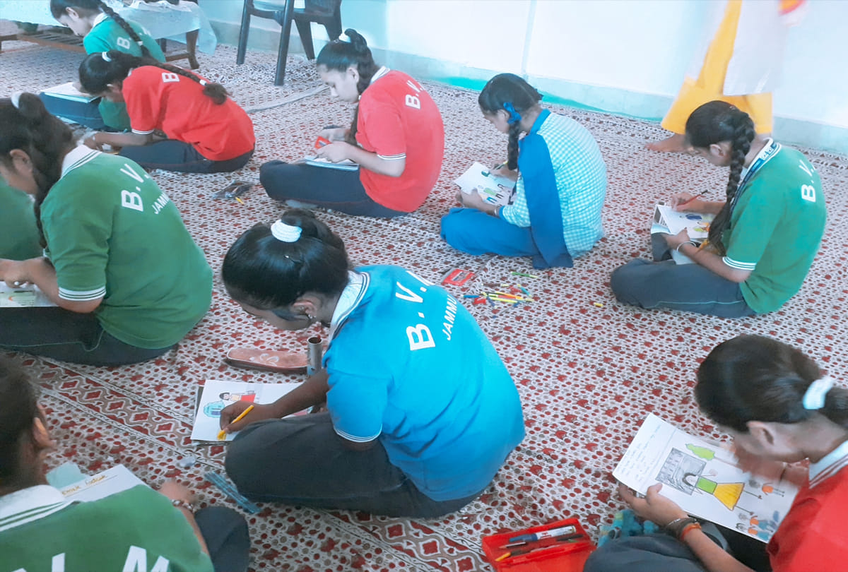 aparajita 100 million smiles painting competition in jammu, women empowerment program