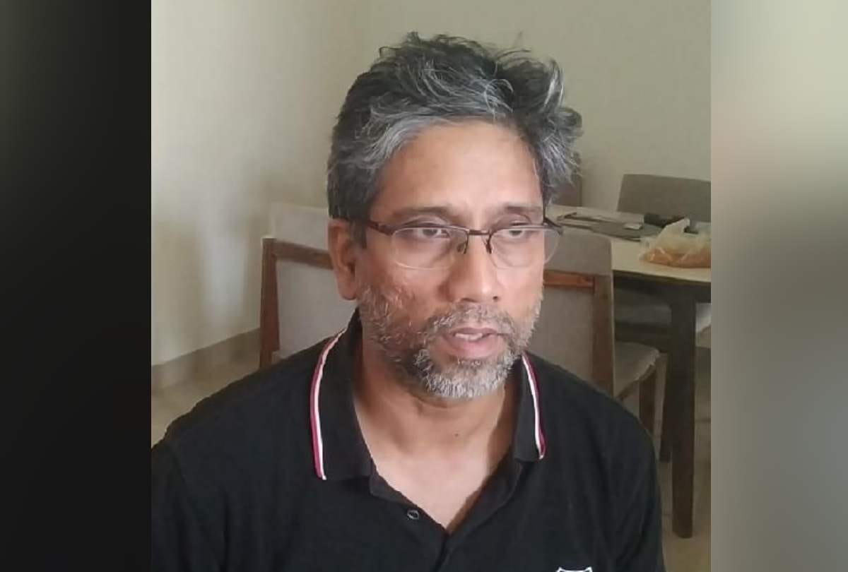 bhima koregaon case du professor house raid without search warrant even email password change