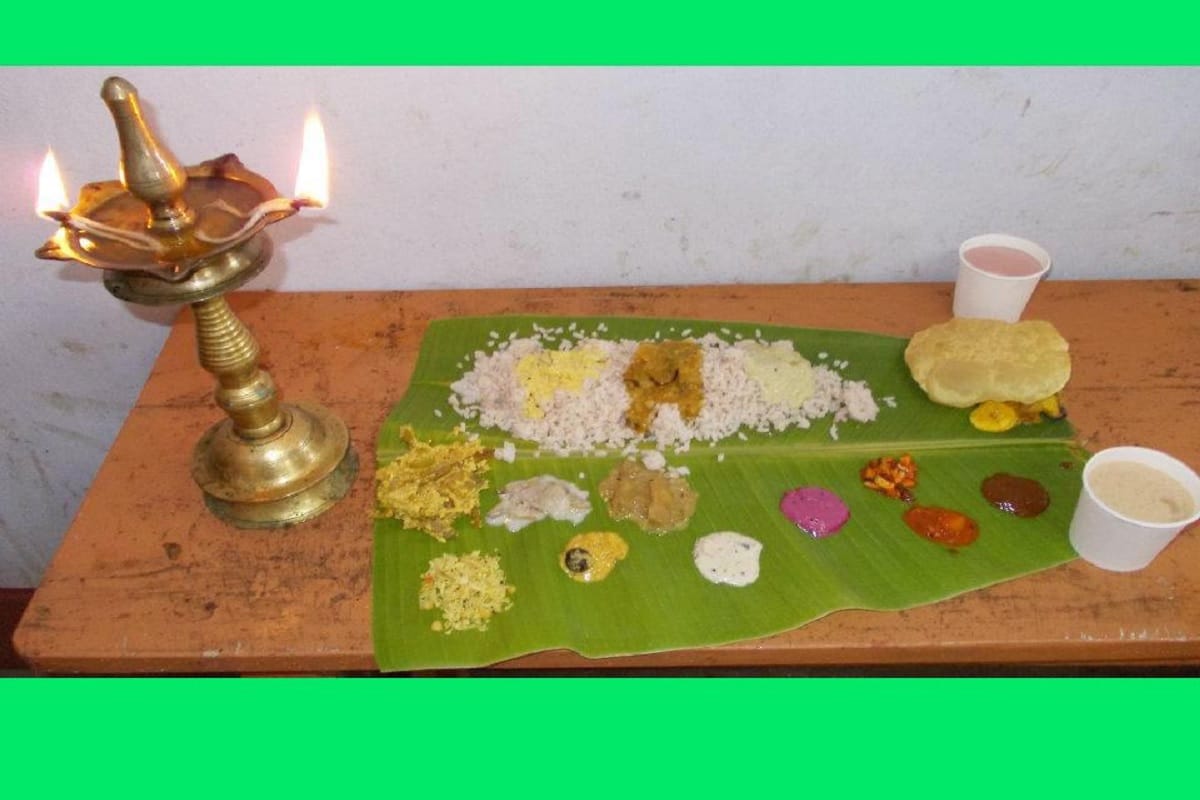 sadya a traditional thali of kerala