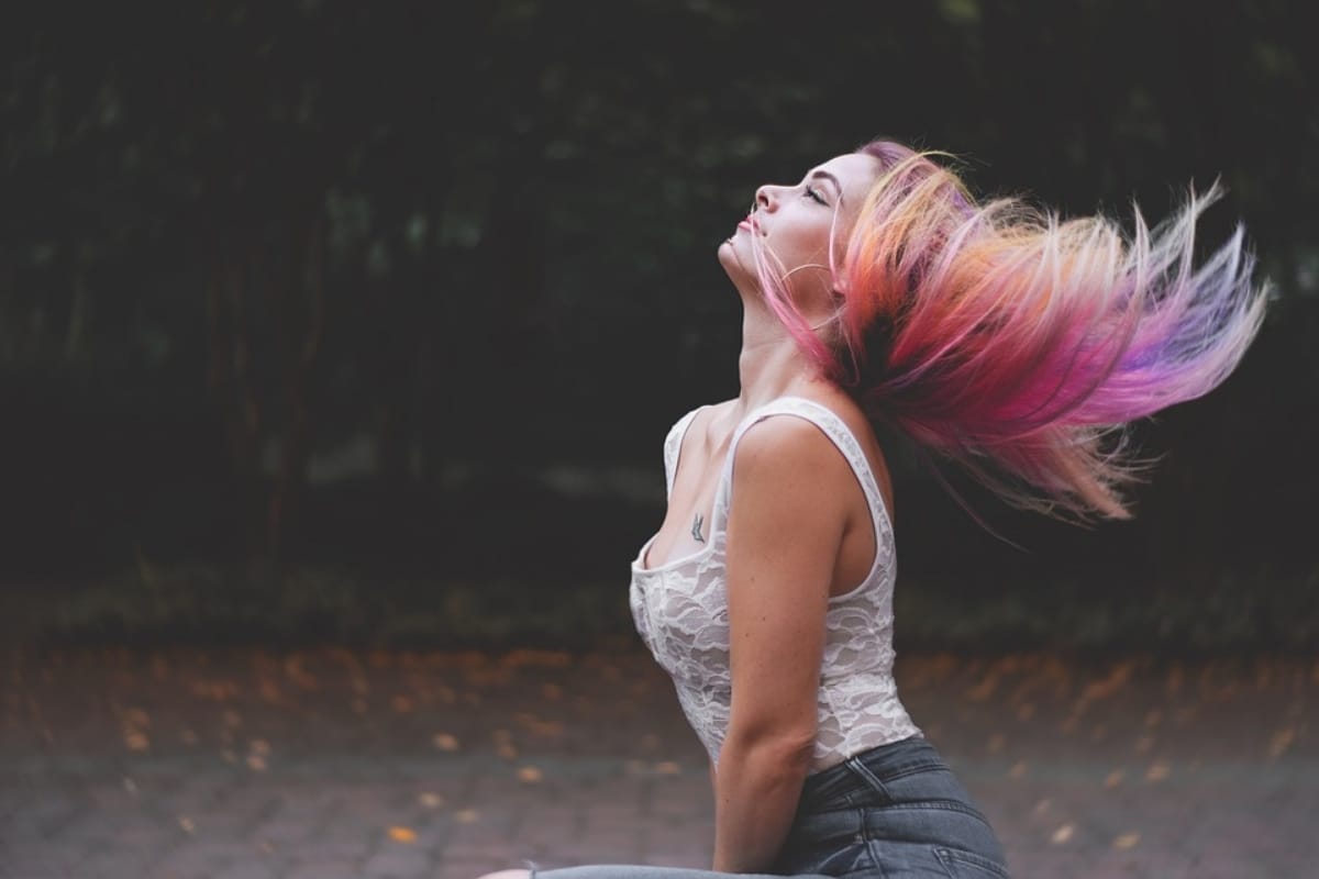know how to use egg for hair in hindi