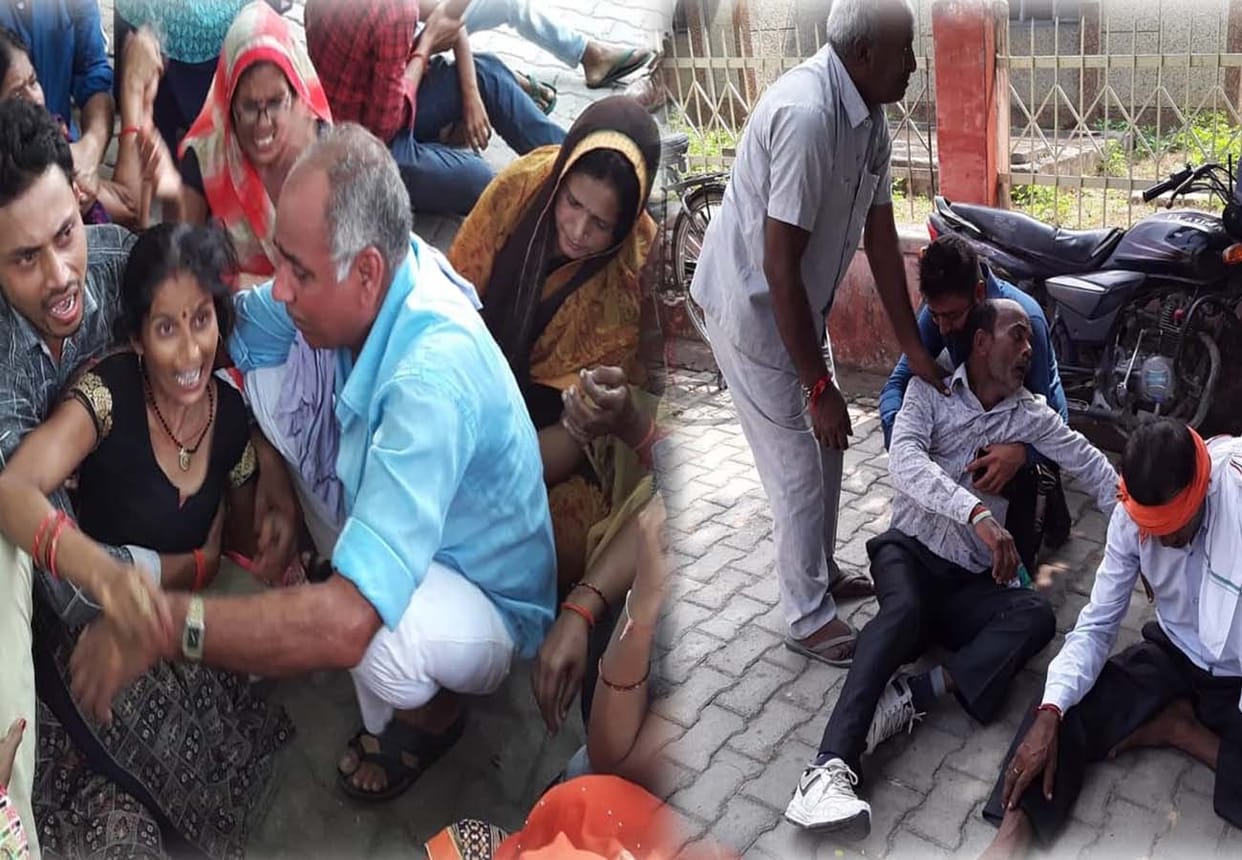 road accident in farrukhabad up, two people died