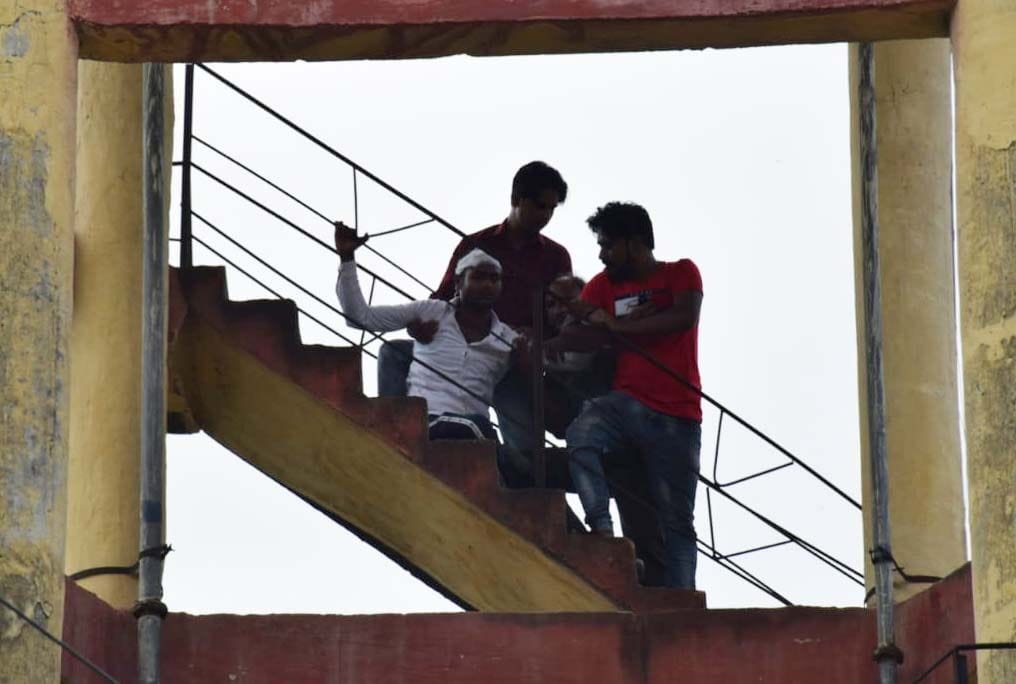 Young man angry over police crack up on water tank