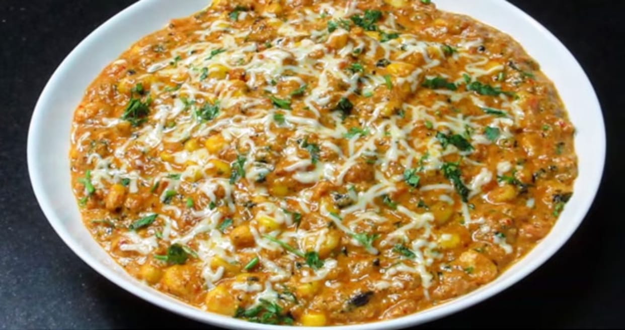 delicious recipe of makai dam masala