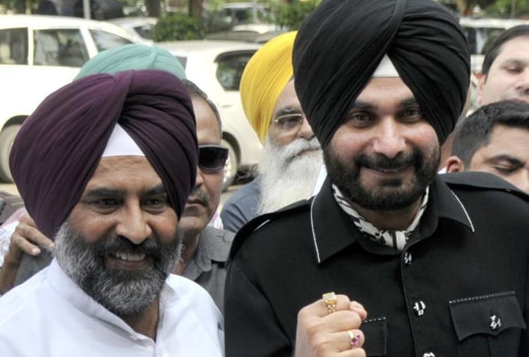 Navjot Sidhu, Punjab CM Captain Amrinder Singh Decision Against Pargat Singh