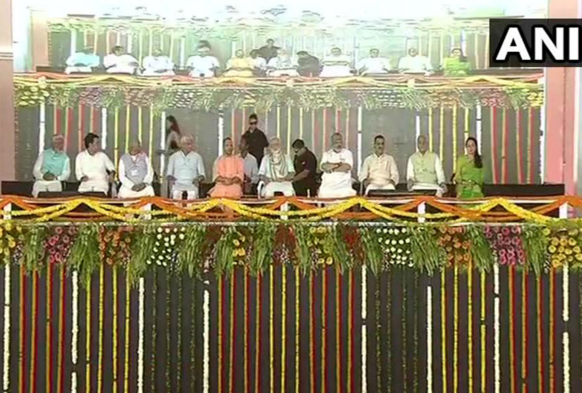 pm modi launches swachhta hi seva campaign in india from mathura today