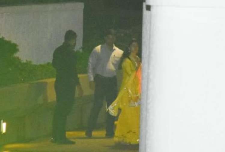 alia bhatt spotted outside ranbir kapoor house fans says engagement done