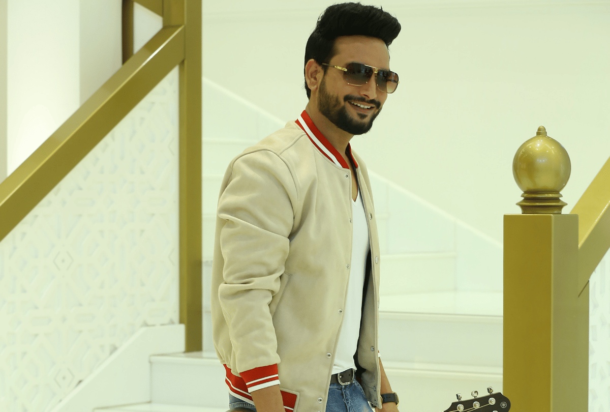 exclusive Interview of Singer Amit Gupta with amar ujala