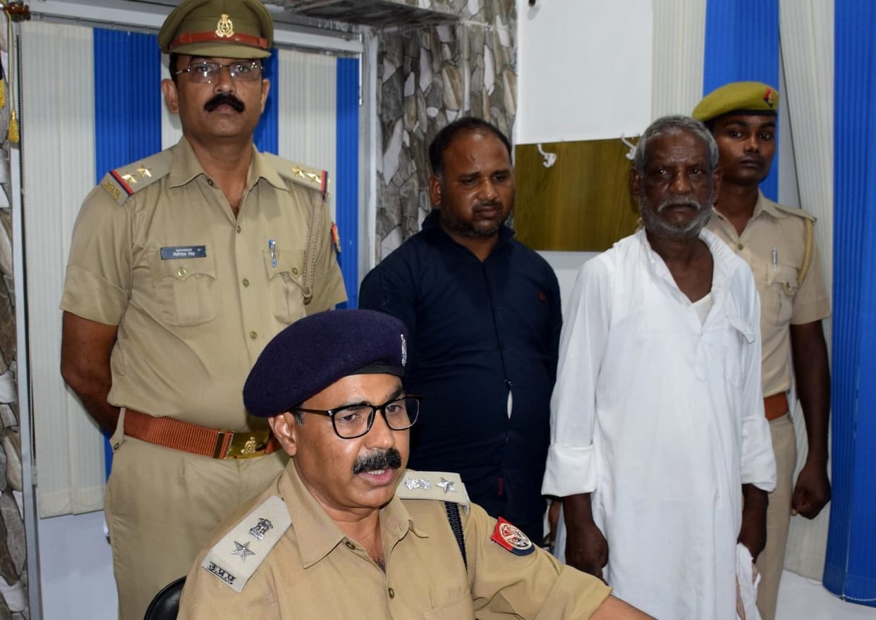 Two arrested in solding land by fraud