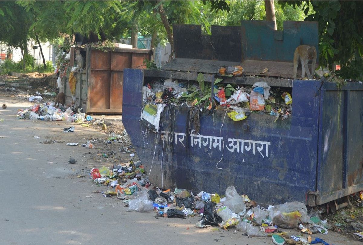 more than one crore fine on hotels for not disposing of garbage in agra