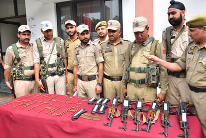 Jammu And Kashmir News: Truck Carrying Arms And Ammunition Has Been Recovered In lakhanpur Kathua