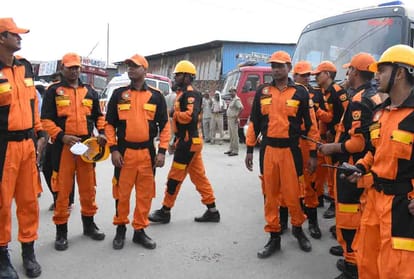fire in Hindustan Petroleum gas refilling plant in unnao