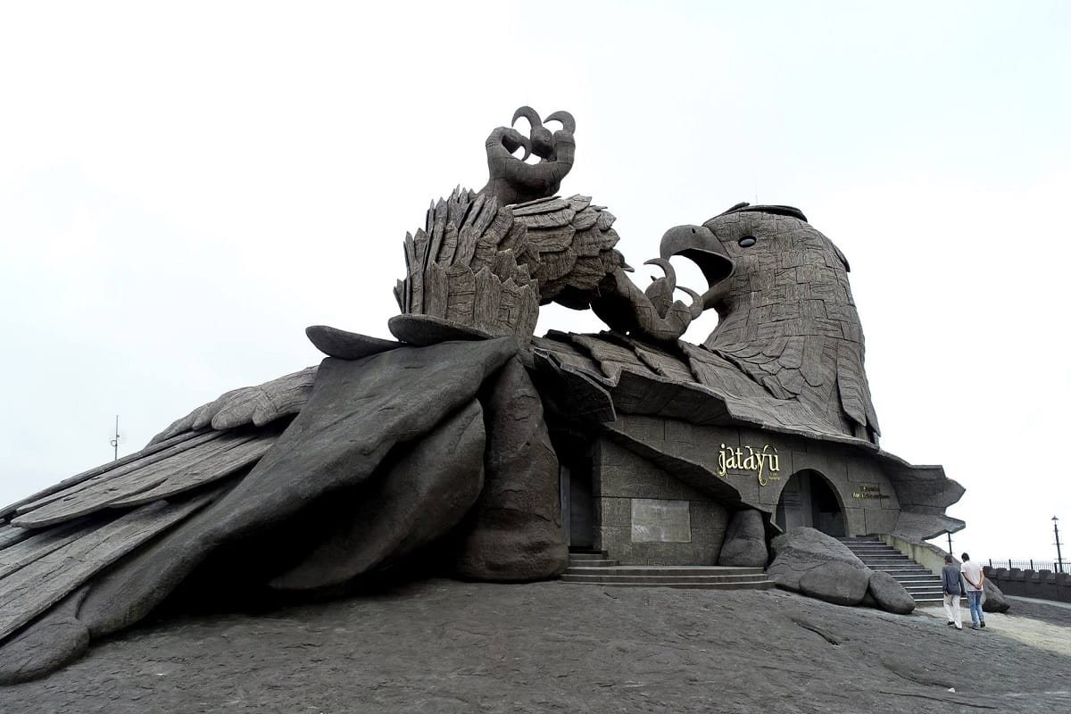 world's largest bird sculpture in kerala for visit