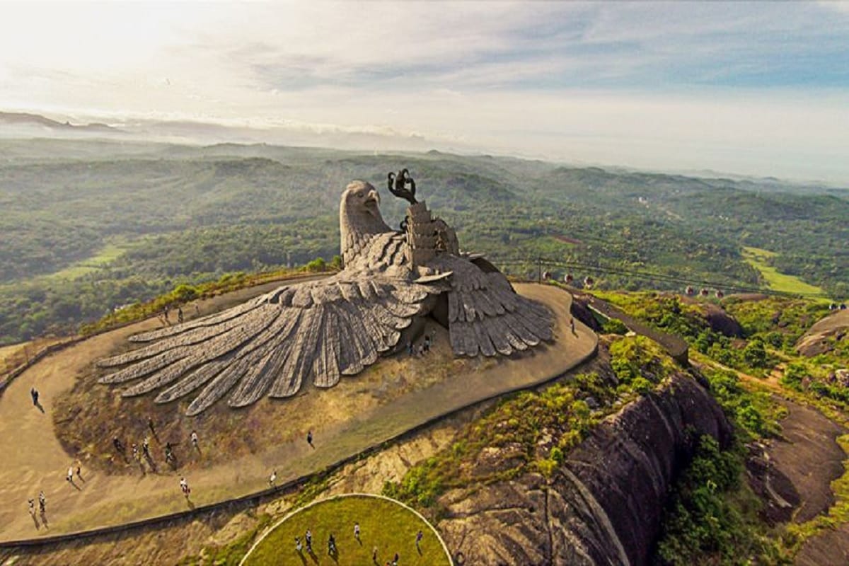 world's largest bird sculpture in kerala for visit