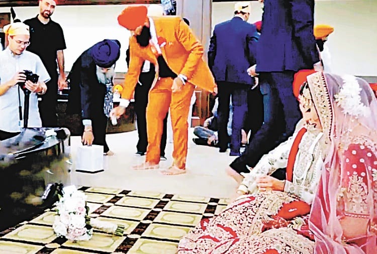 Canada, Couple Refused for Shagun and Ask Guests to Donate for Flood Survivors of Punjab