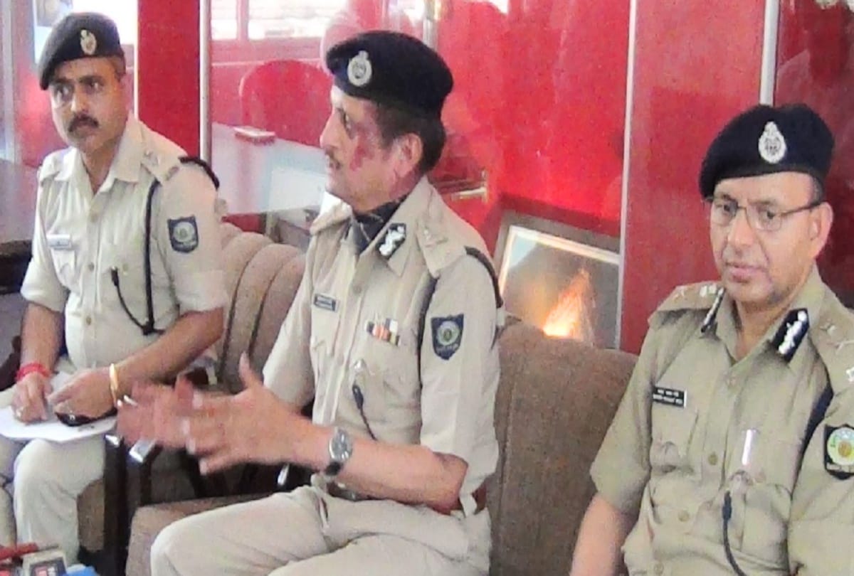 Chitta smugglers will not be able to use bank account till the case goes on