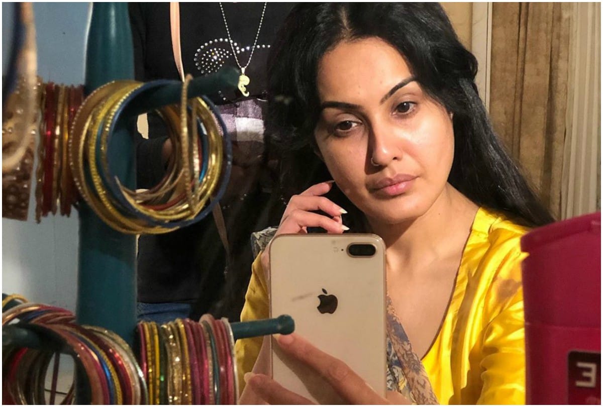Bigg Boss 13 Devoleena Bhattacharjee apologize to Kamya Punjabi related with Siddharth Shukla