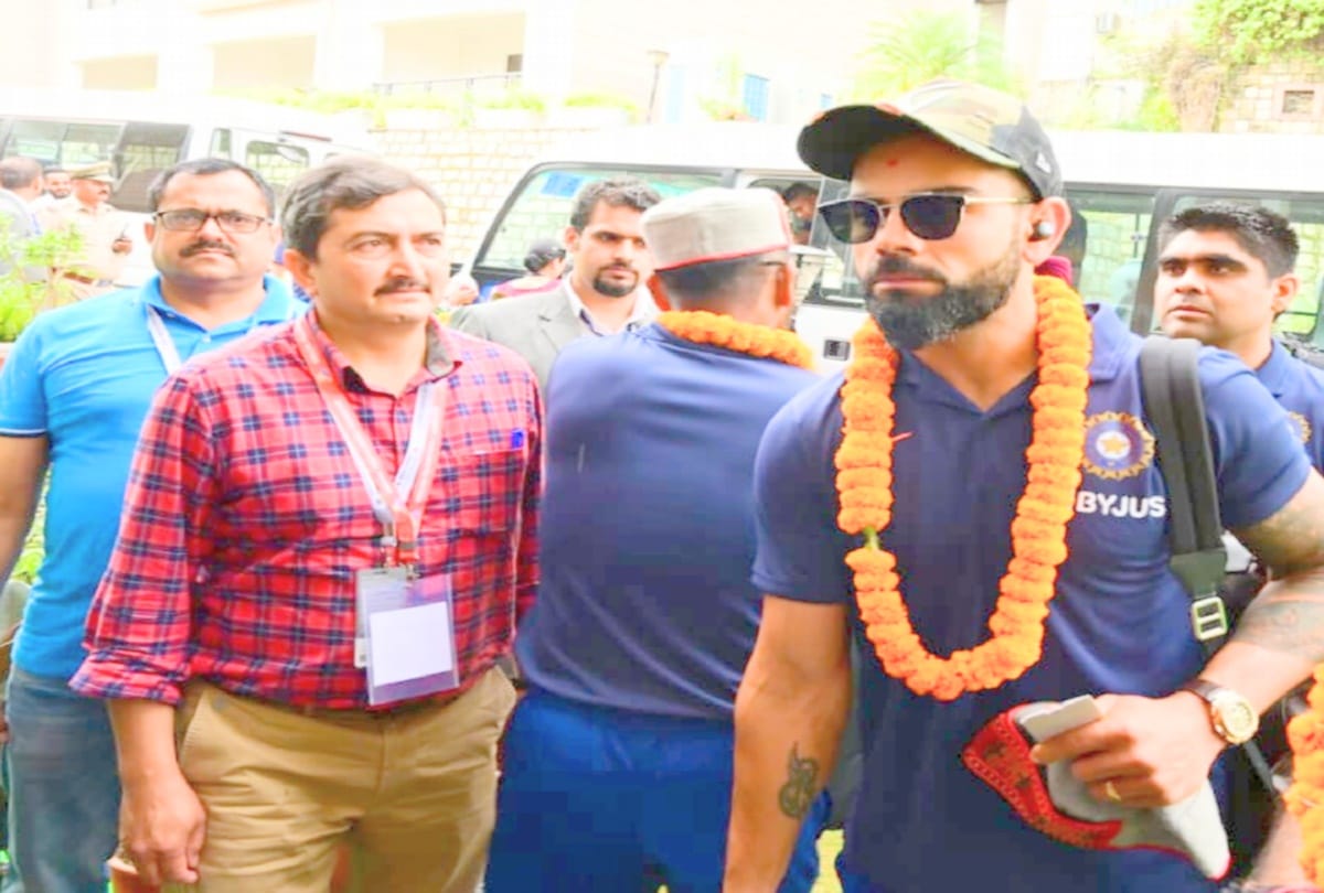 Team India reached in Dharamshala for  t20 match with south africa in HPCA Stadium