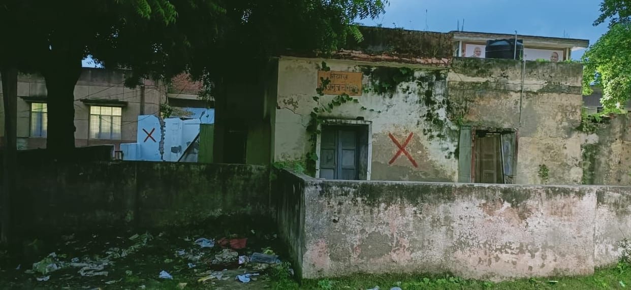 Police post will be demolished from hospital, CMS bungalow will be demolished