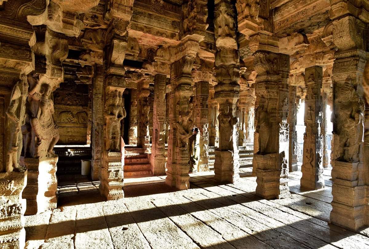 temples where females are not allowed in india