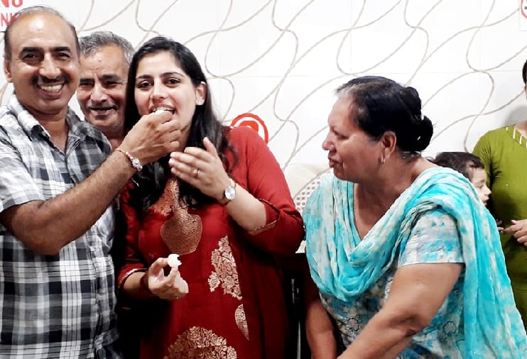 Safidon's daughter became judge in Madhya Pradesh