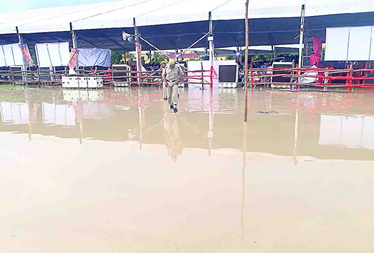 Saavan departed in a unique way, weather became pleasant