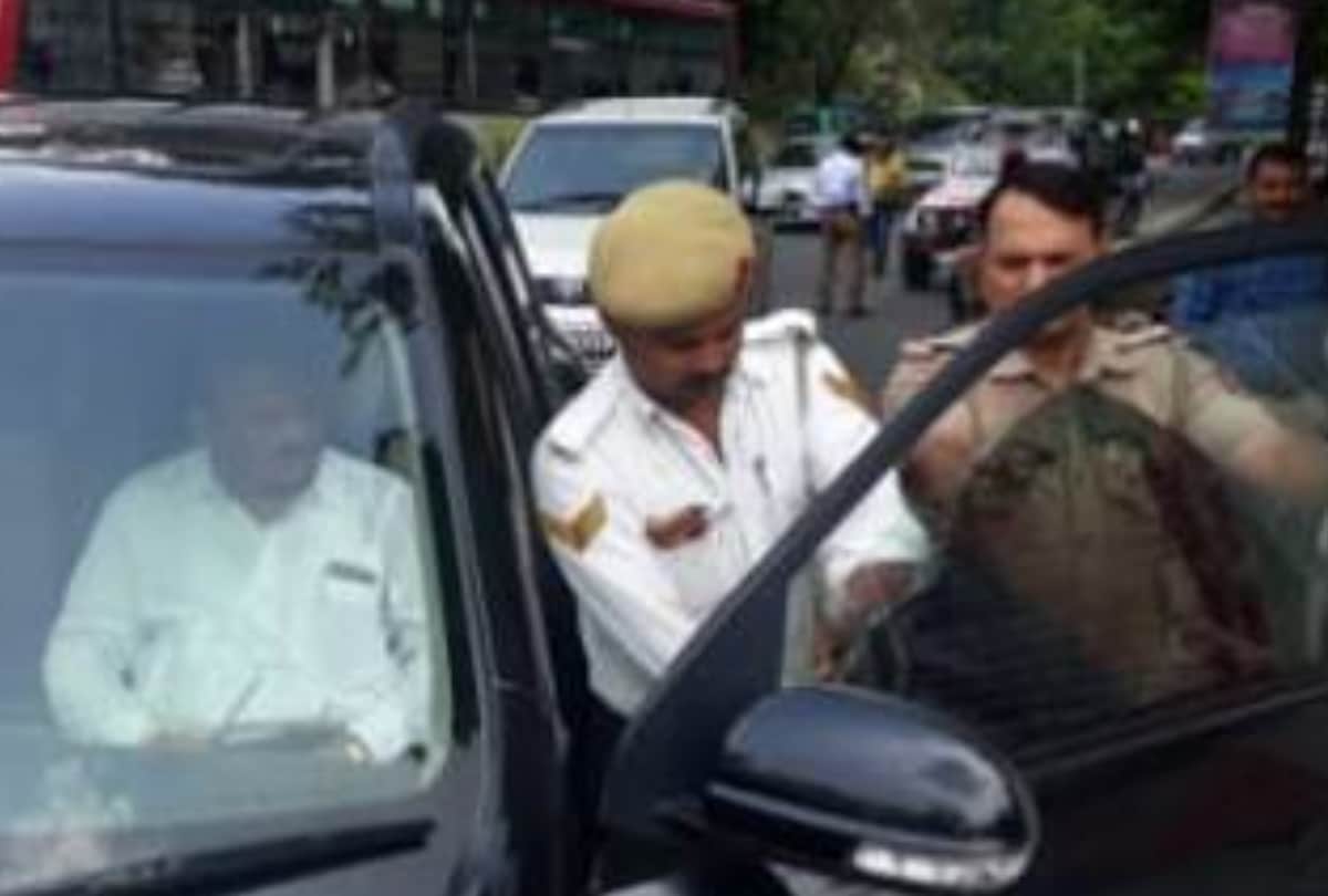 special campaign of traffic police in lucknow