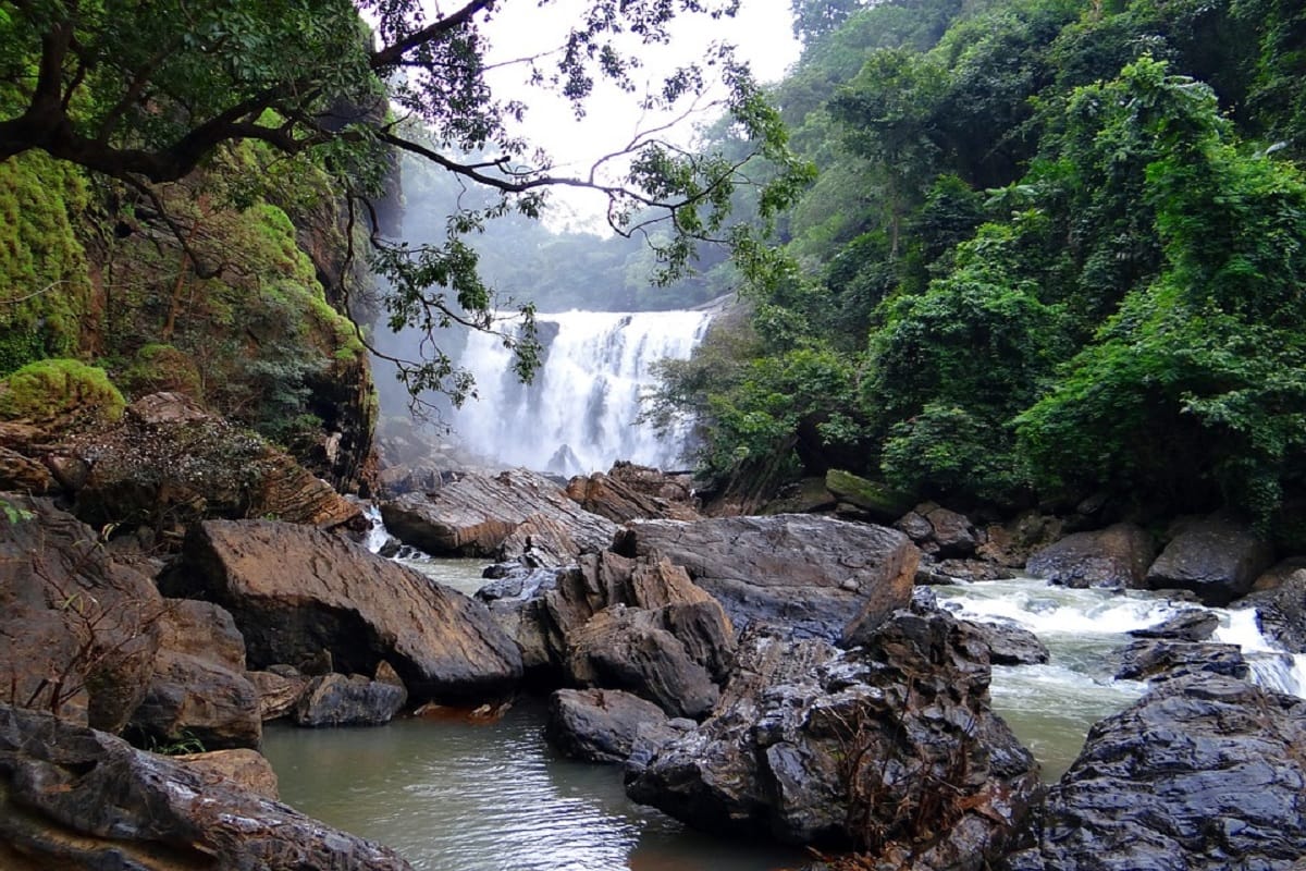 attractive places to explore in chikmagalur